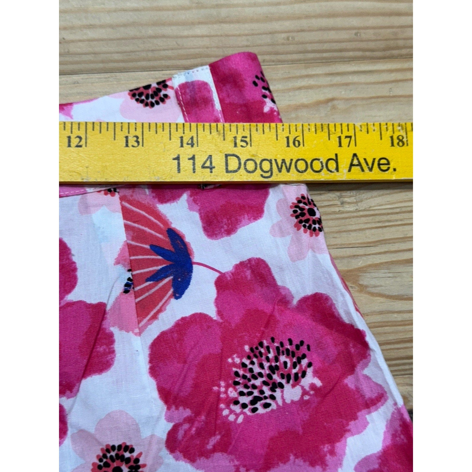 TCEC Pink Floral 100% CottonActive Athletic Shorts Size Large Pockets