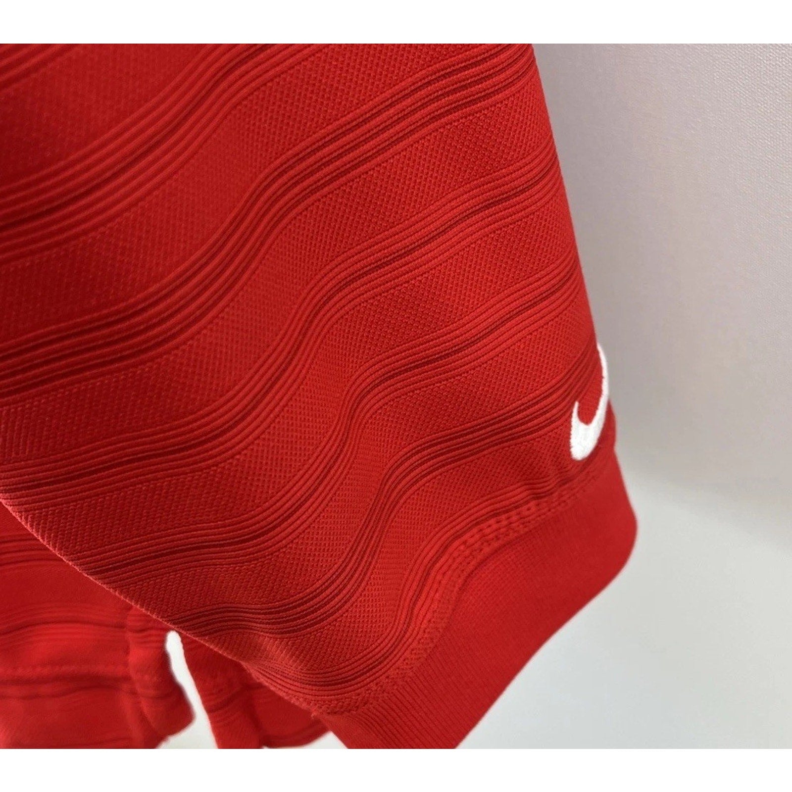 Nike Golf FITDRY Polo Shirt Mens L Red Striped Long Sleeve Performance Golf Y2K