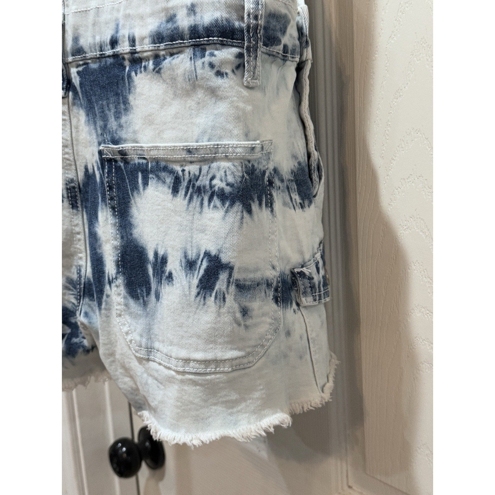NOBO NO BOUNDARIES JR'S 7/9 TIE DYE SHORTALLS, SHORTS ROMPER NEW WITH TAGS