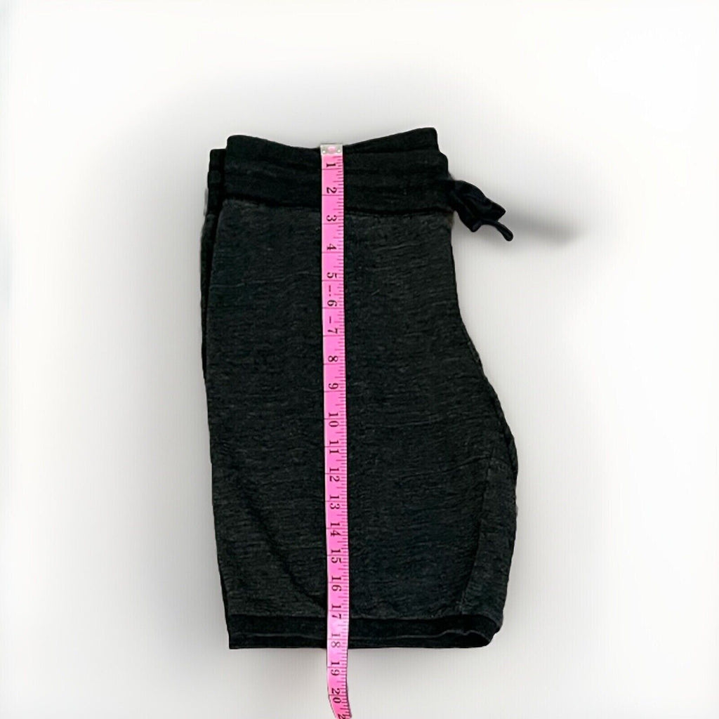 Women’s Gap fit Grey Shorts Medium