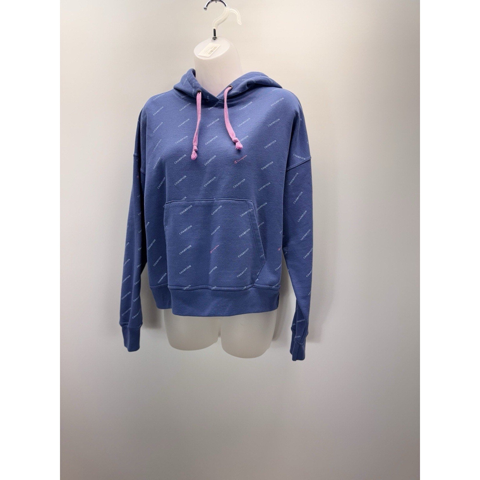 Champion Women's Hoodie All Over Print Spell Out Pullover Relaxed Size Medium