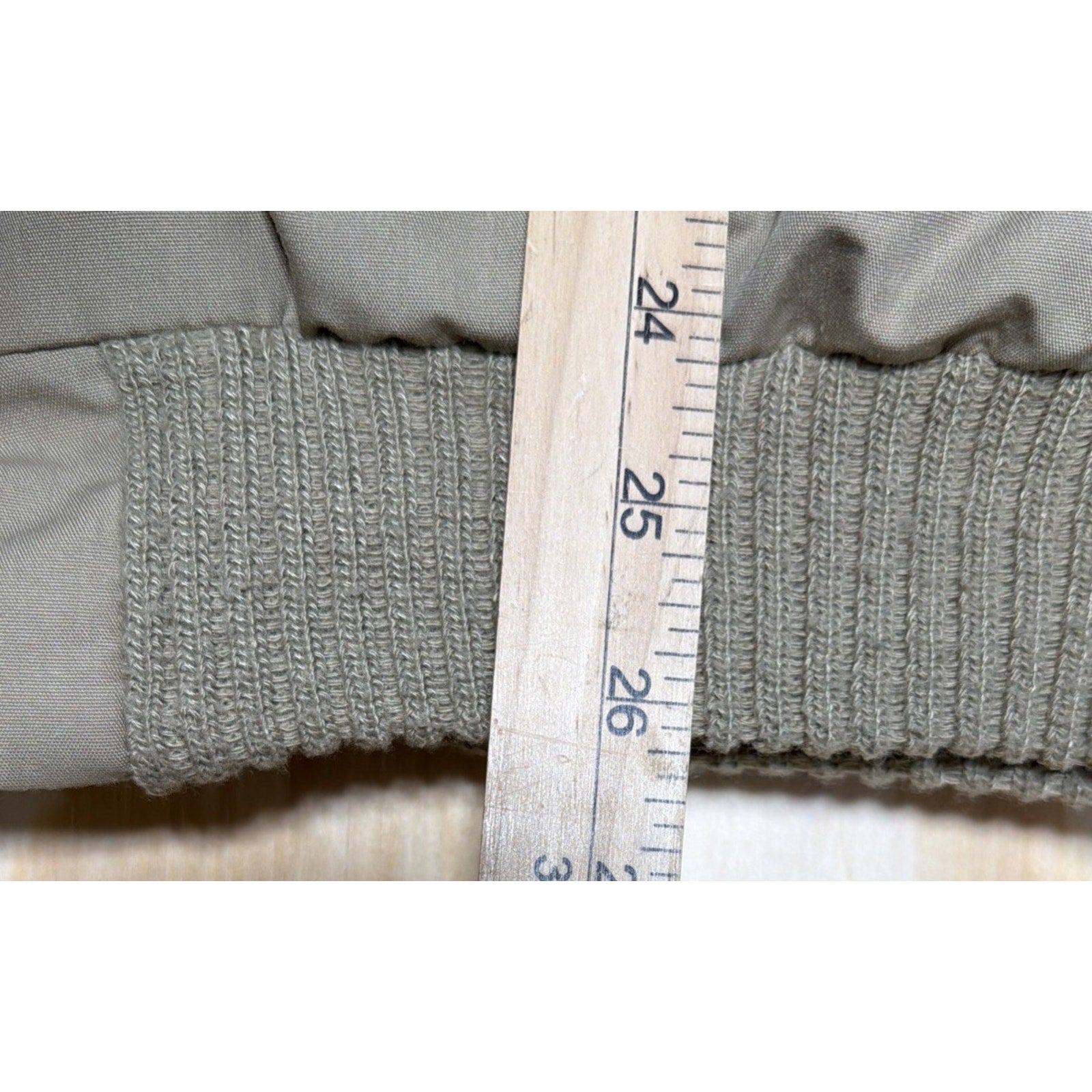 Vintage Ozark Trail Bomber Insulated Jacket Sz XL Beige Full Zip Quilted Lining