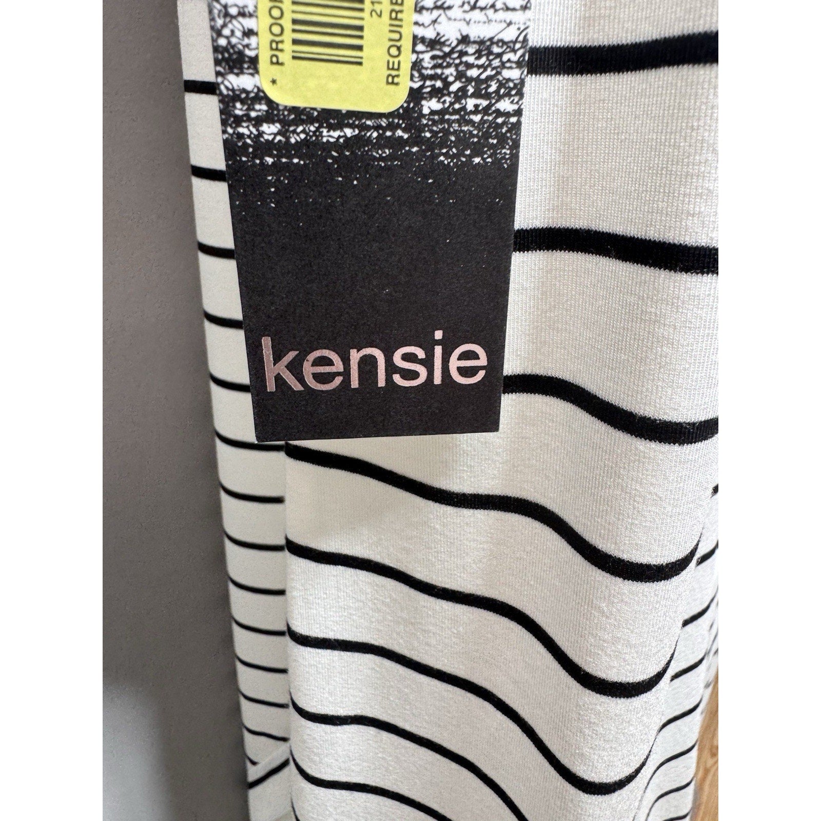 Kensie Women's Dress Striped White/Black Sleeveless Size Large New