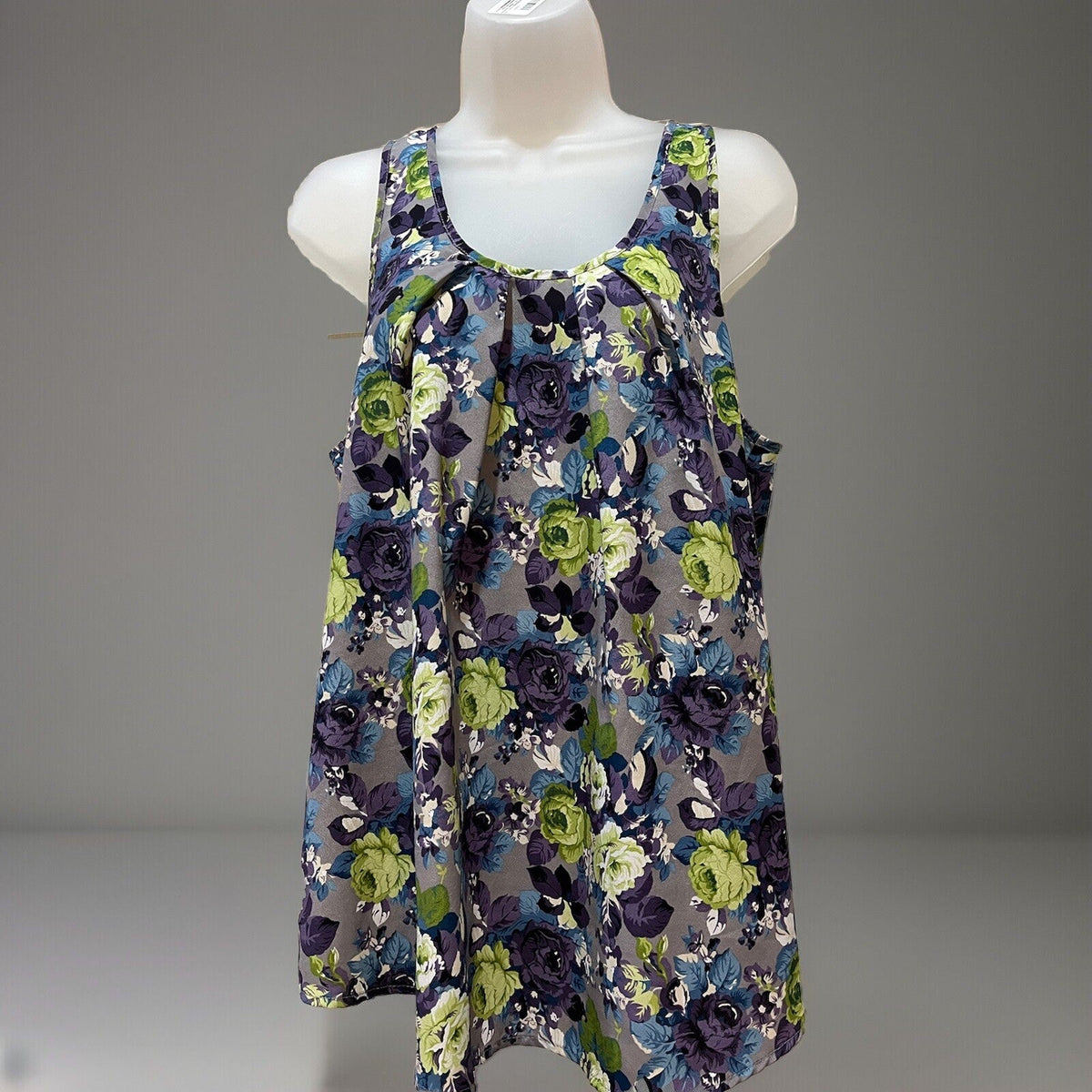 Twenty One Blouse Woman’s Blue Green Floral Sheer Tank Round Beck Pullover USA