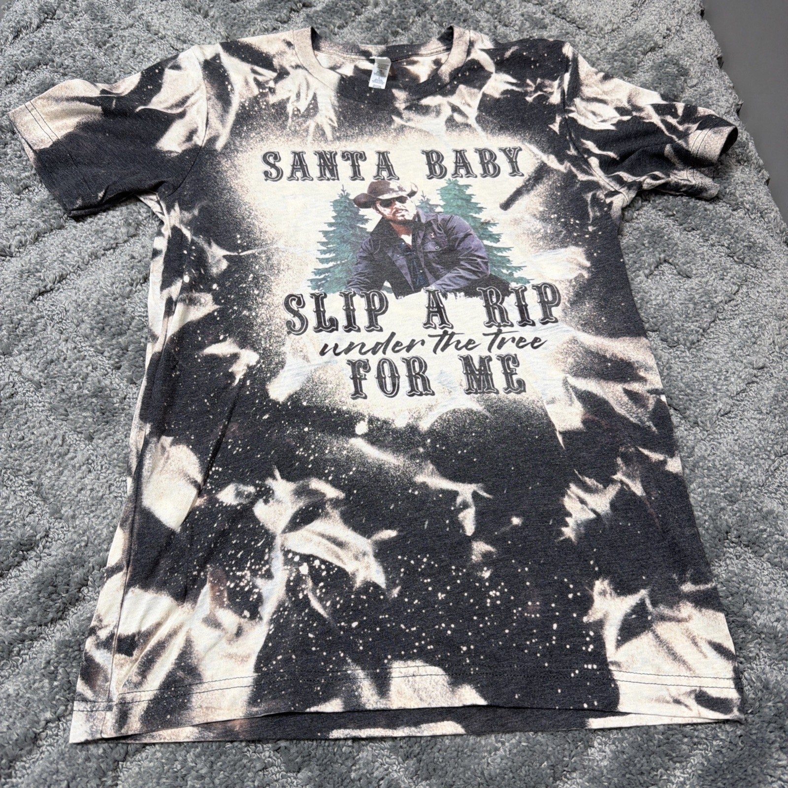 Yellowstone Christmas Womens Shirt Size Small Dear Santa Put Rip Under Tree