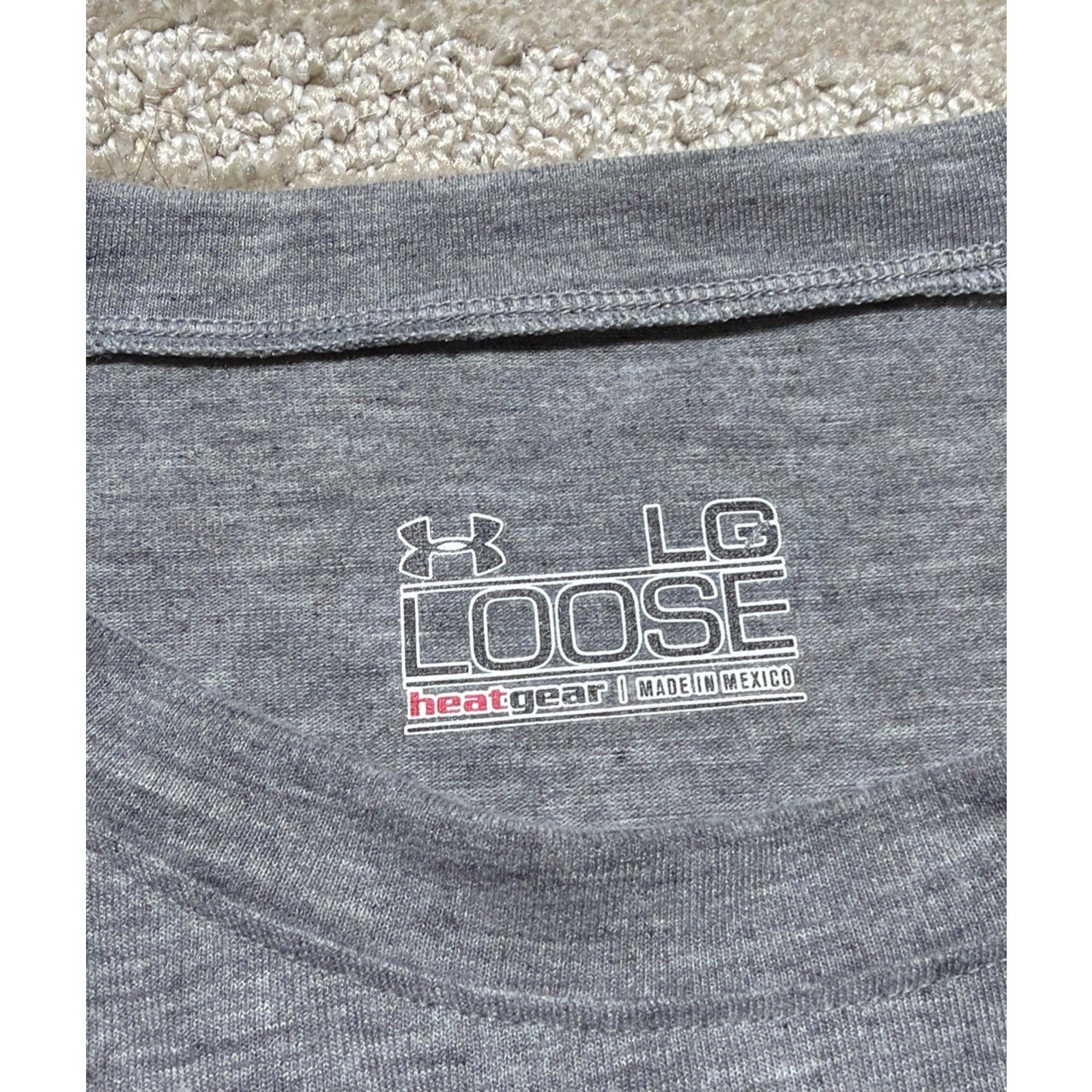 Under Armour Loose Heat Gear Men's Large Heather Grey Long Sleeve Stretch