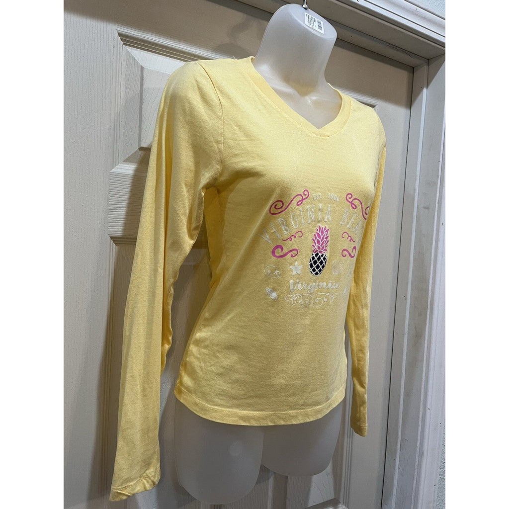 U.S. Vintage Pineapple Yellow V-Neck T-shirt Long Sleeve Size Women's Medium