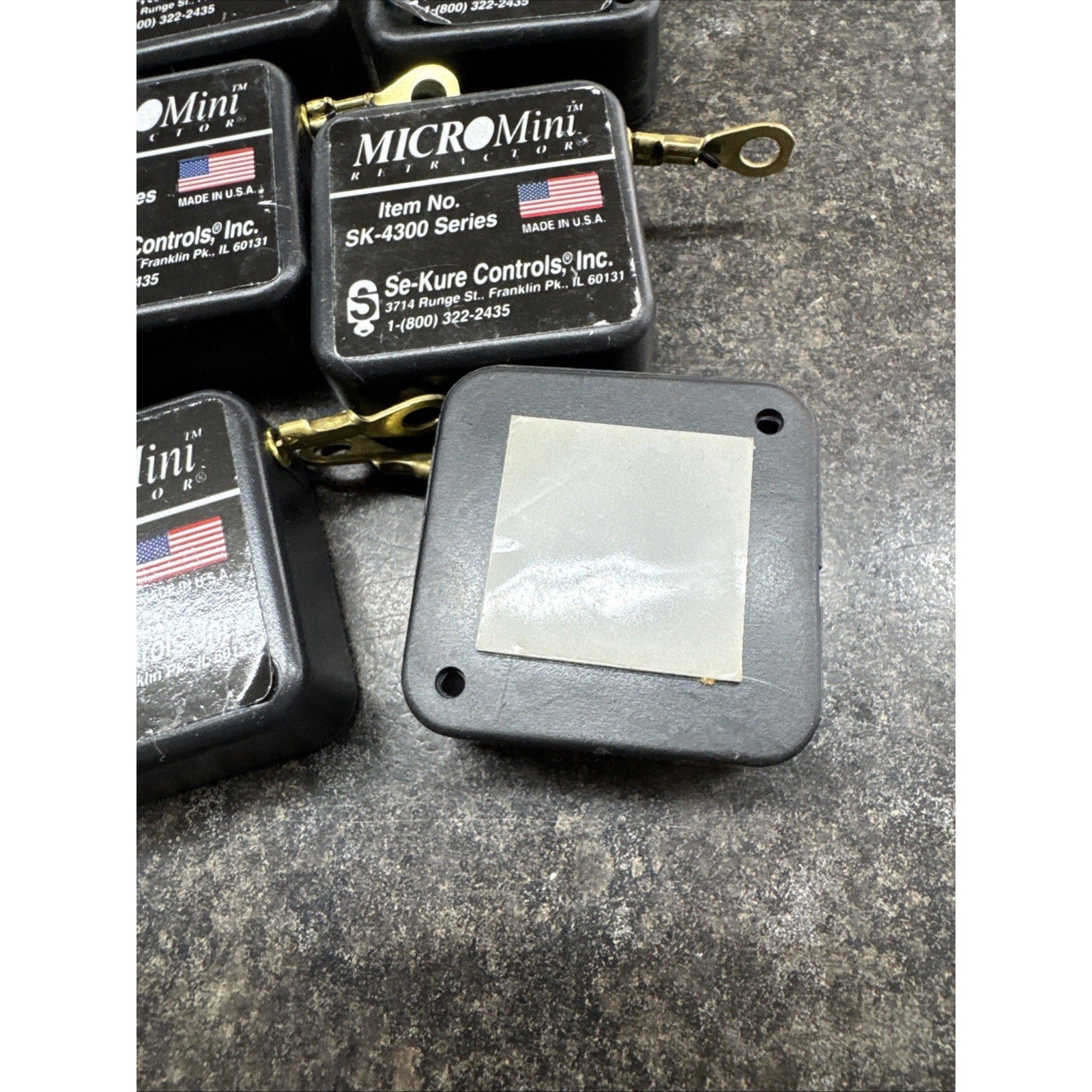 Micro Mini Retractor 4' Cable Theft Prevention Merchandise Display. NEW Pk Of 20