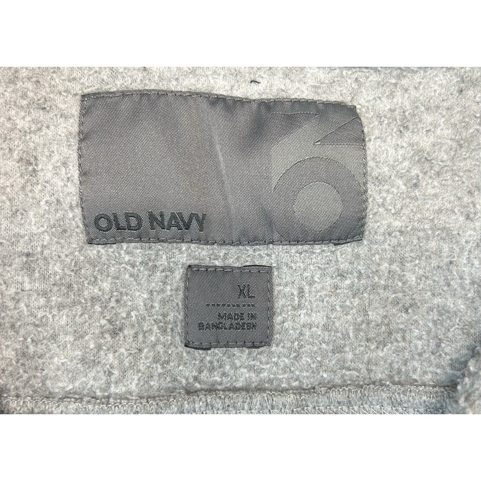 Women's Old Navy Quarter Zip Grey Fleece Red Letters Pockets, Long Sleeve XL.
