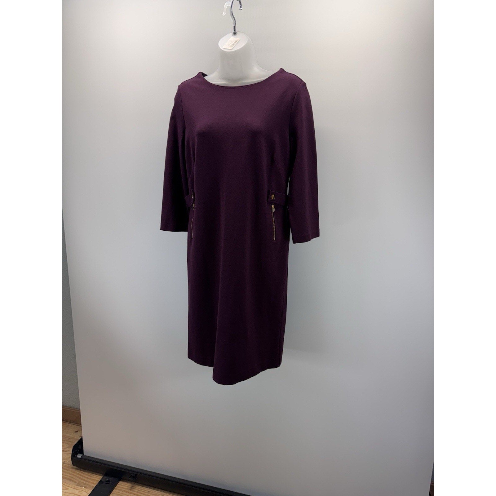 Chicos Sheath Dress Size 00 (US 2) Double Zip Maroon Knit 3/4 Sleeve