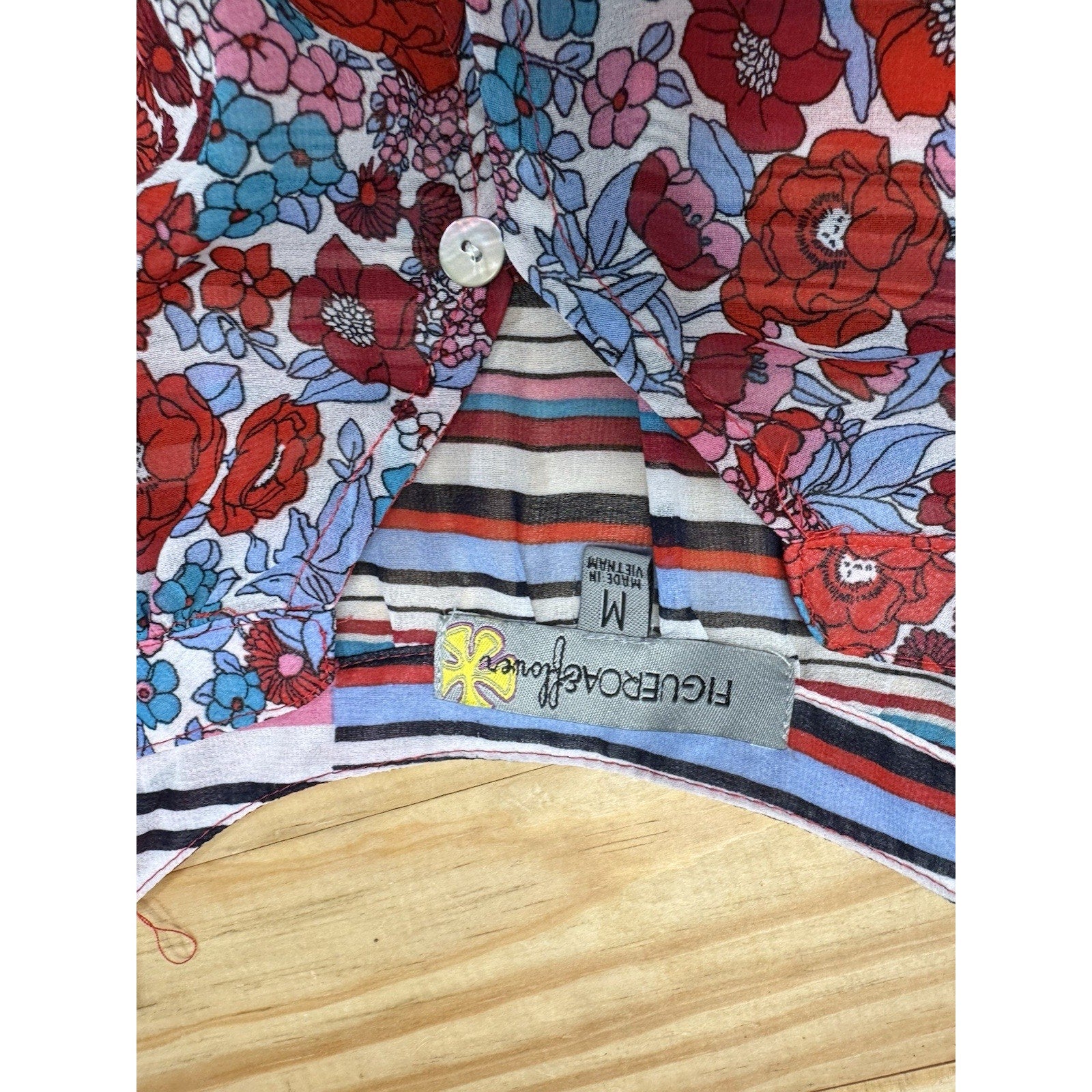 Fig And Flower Anthropologie Women’s Size Medium Sheer Blouse Boho Tie Waist Red