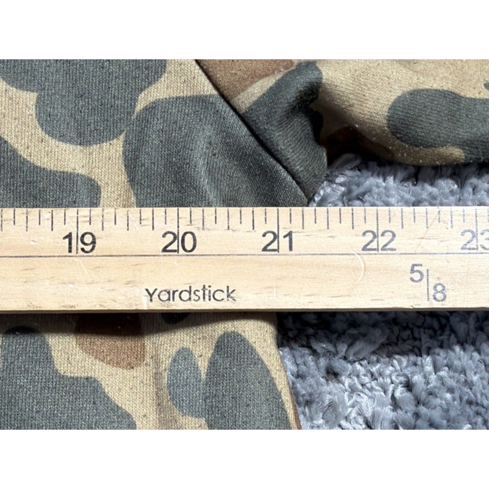 Bleecker & Mercer Camo Style Street wear Sweatshirt Size Medium