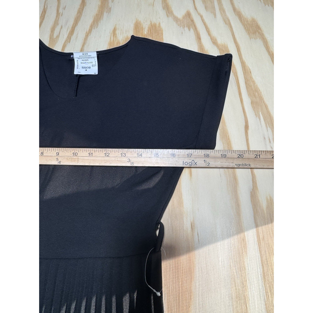 Elizabeth And Nicole Black Pleated Dress New Without Belt Women’s Size PM