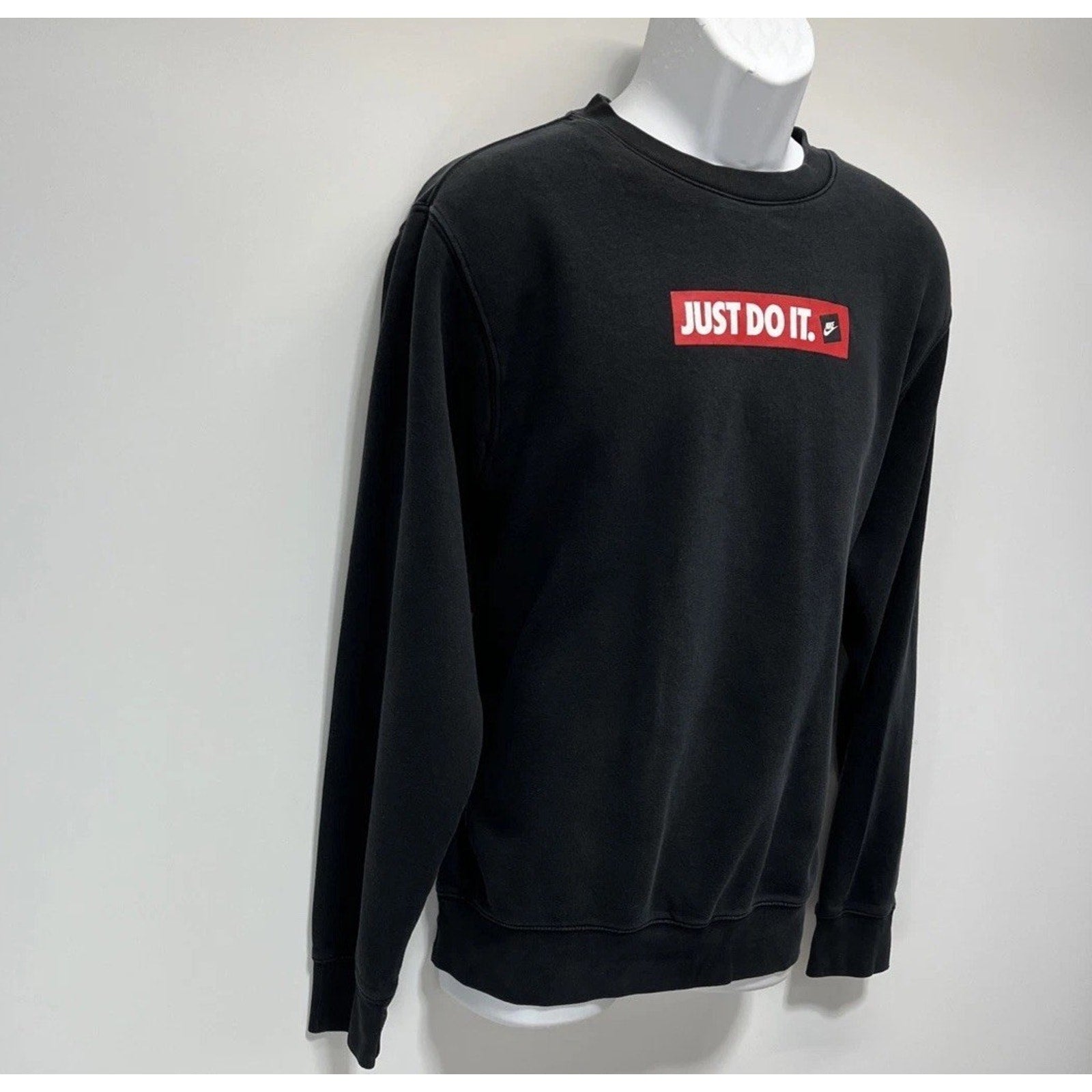 Nike Just Do It Box Logo Crew Neck Sweatshirt Adult M, Black Swoosh Athletic
