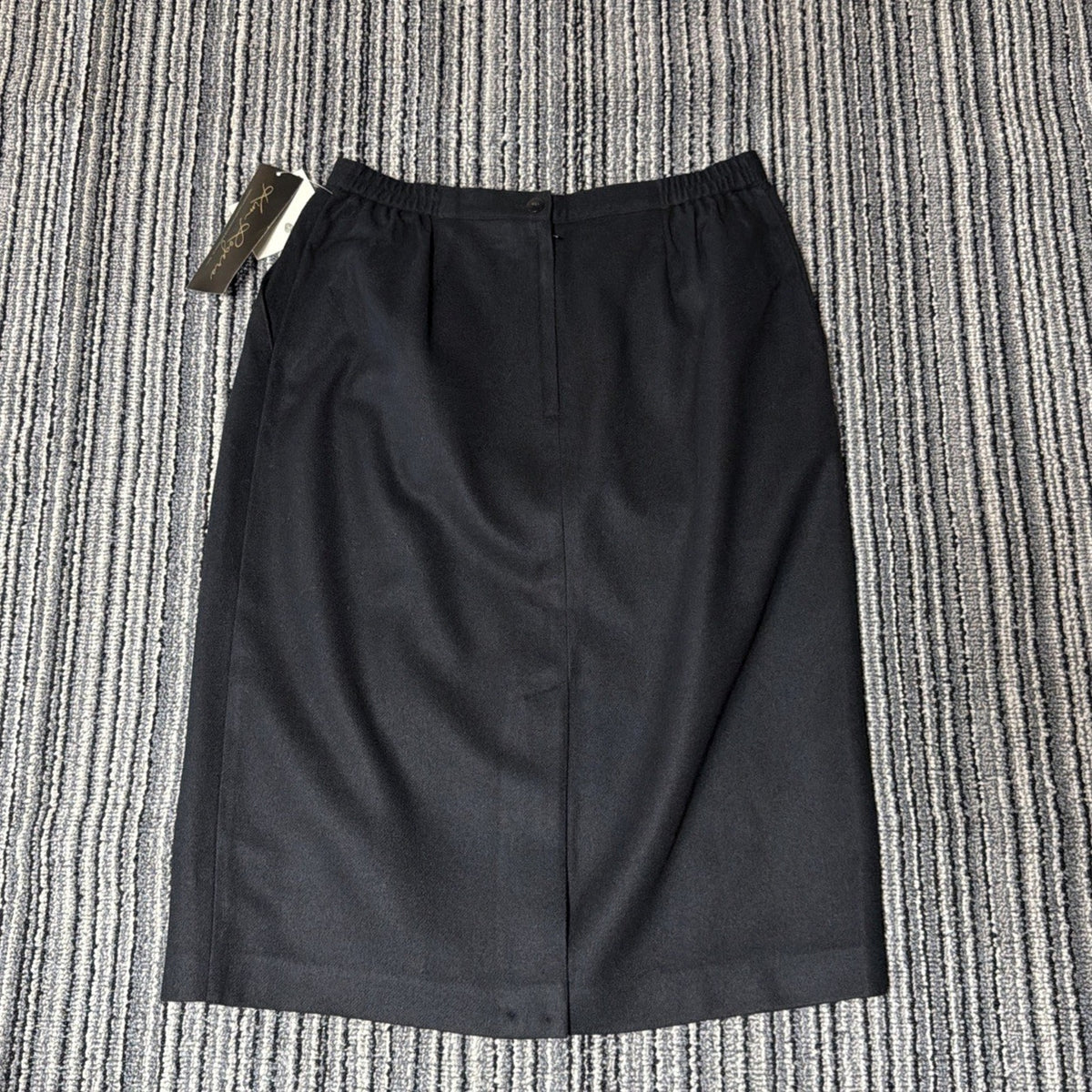 Vtg Kim Rogers Pencil Skirt Womens 16 Black Knee Length Lined 100% Wool Pockets