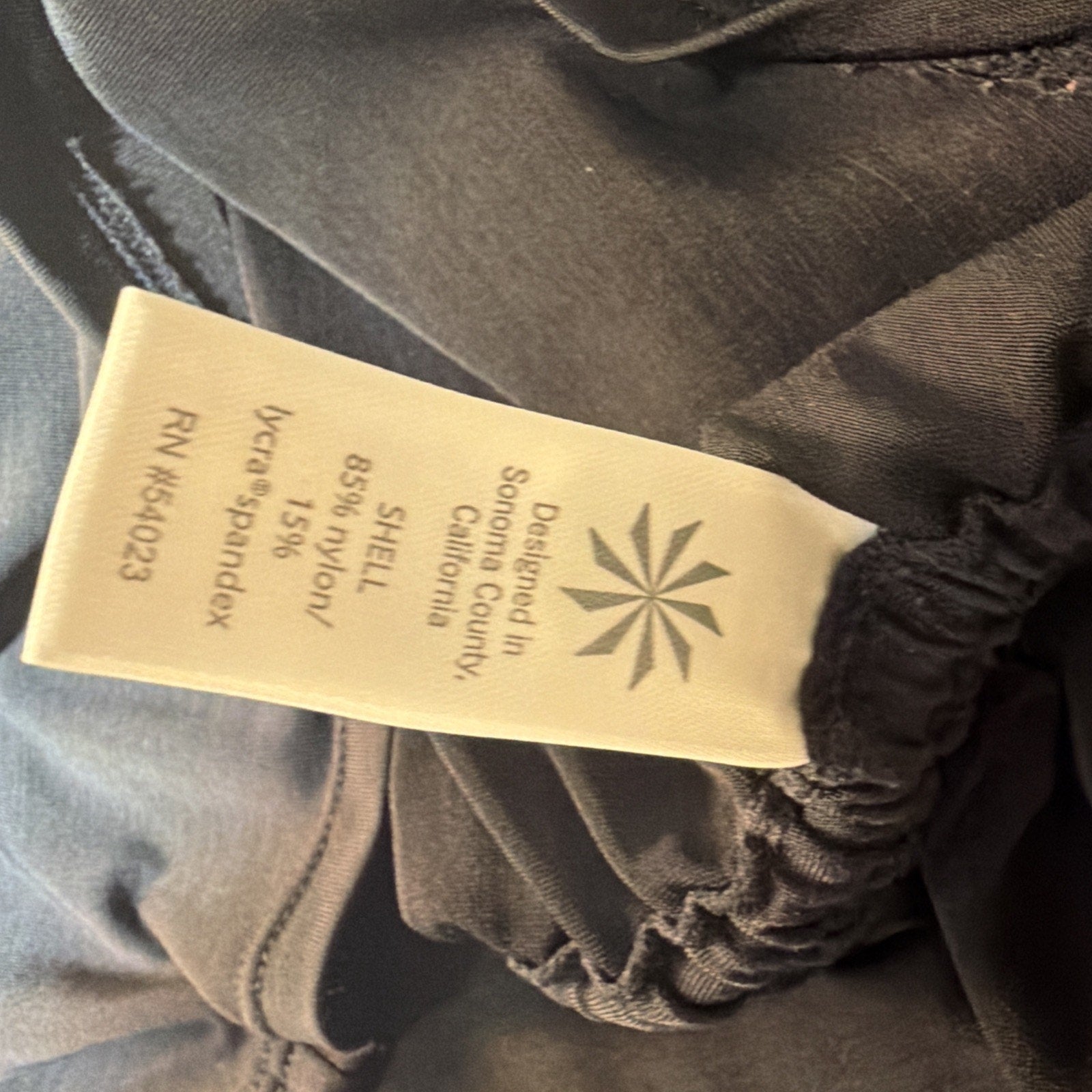 Athleta Ruched Tank Black Athleisure Athletic Size Medium Stretch