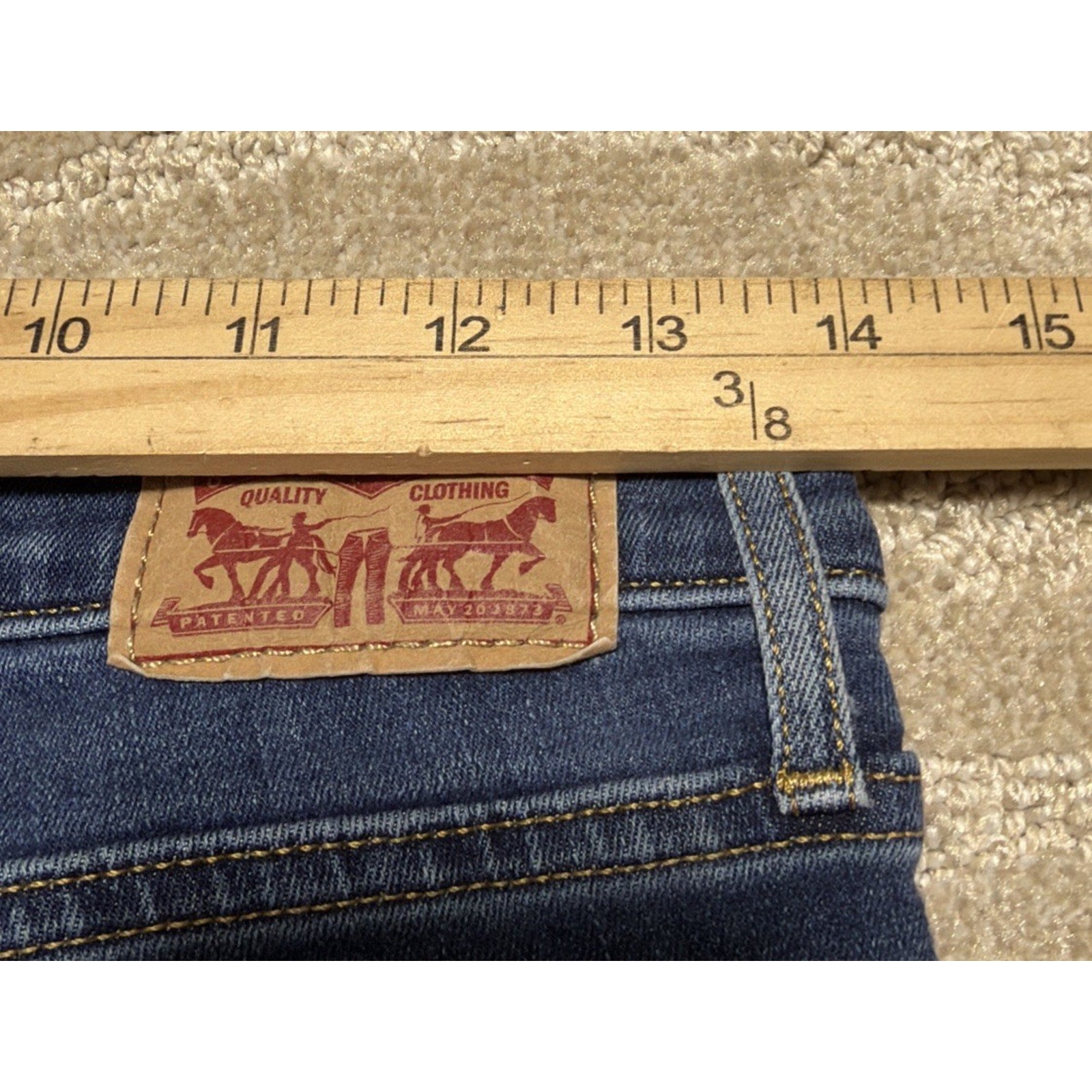 Levi's 311 Shaping Skinny Jeans Womens 27 Blue Medium Wash Midrise Stretch Denim