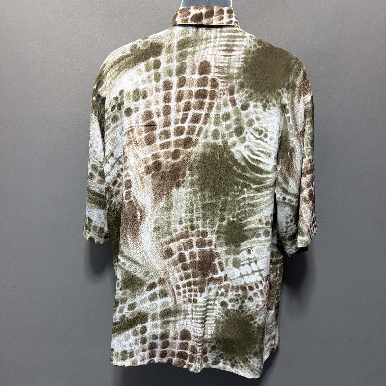 Vintage Inserch Limited Edition Men’s L Button Up Shirt Made USA 100% Dacron NWT