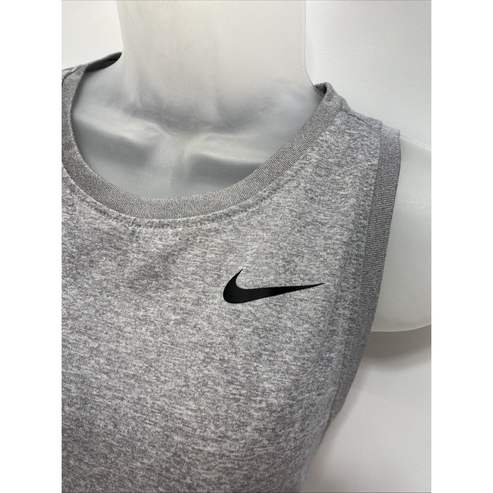Women’s Jersey Nike Sleeveless Tank Gray Size Large