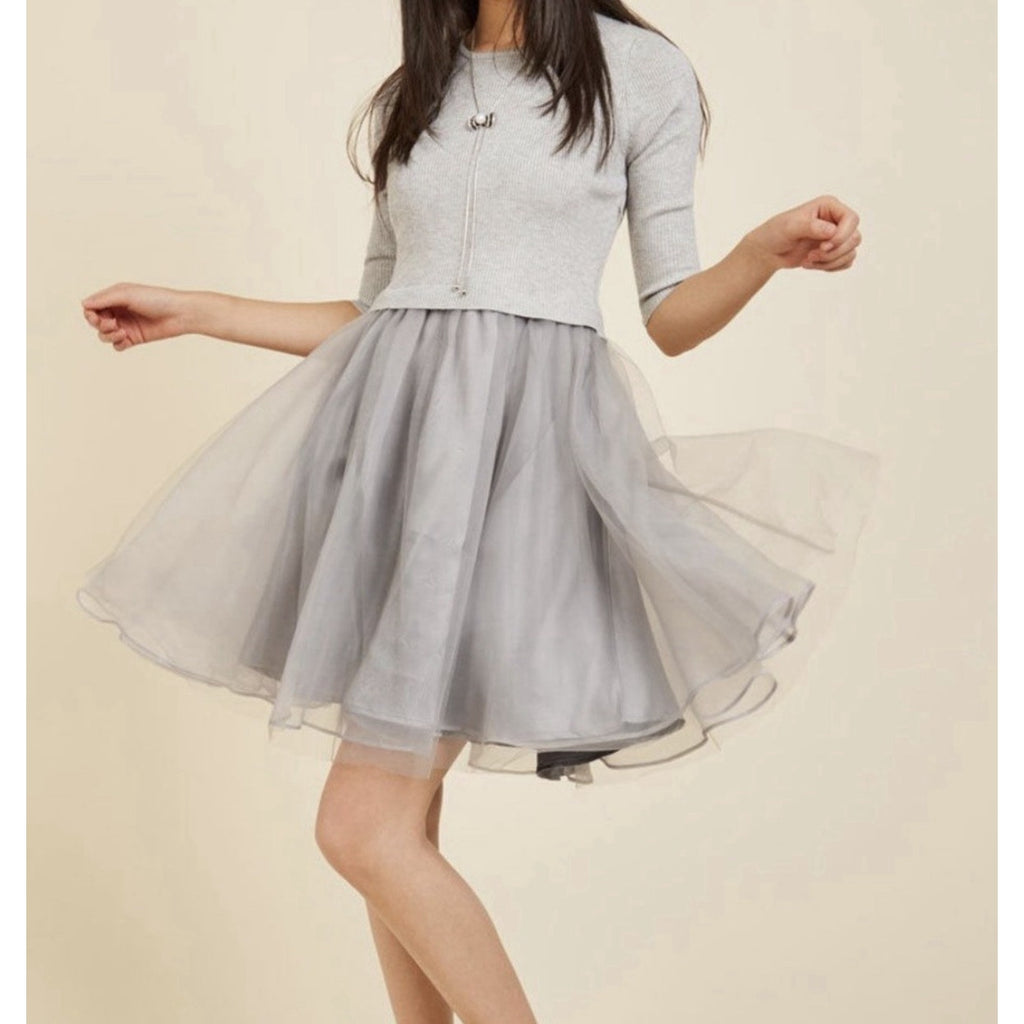 Esley Gray Tulle Ribbed Top Layered Skirt Dress Women’s Size Large New