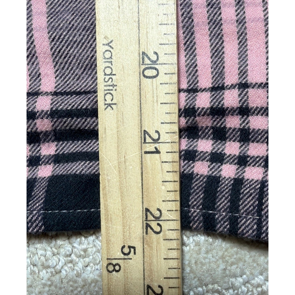 Levi's Women's M Pink Black Oversized Flannel Button Up Long Sleeve Shirt NWT