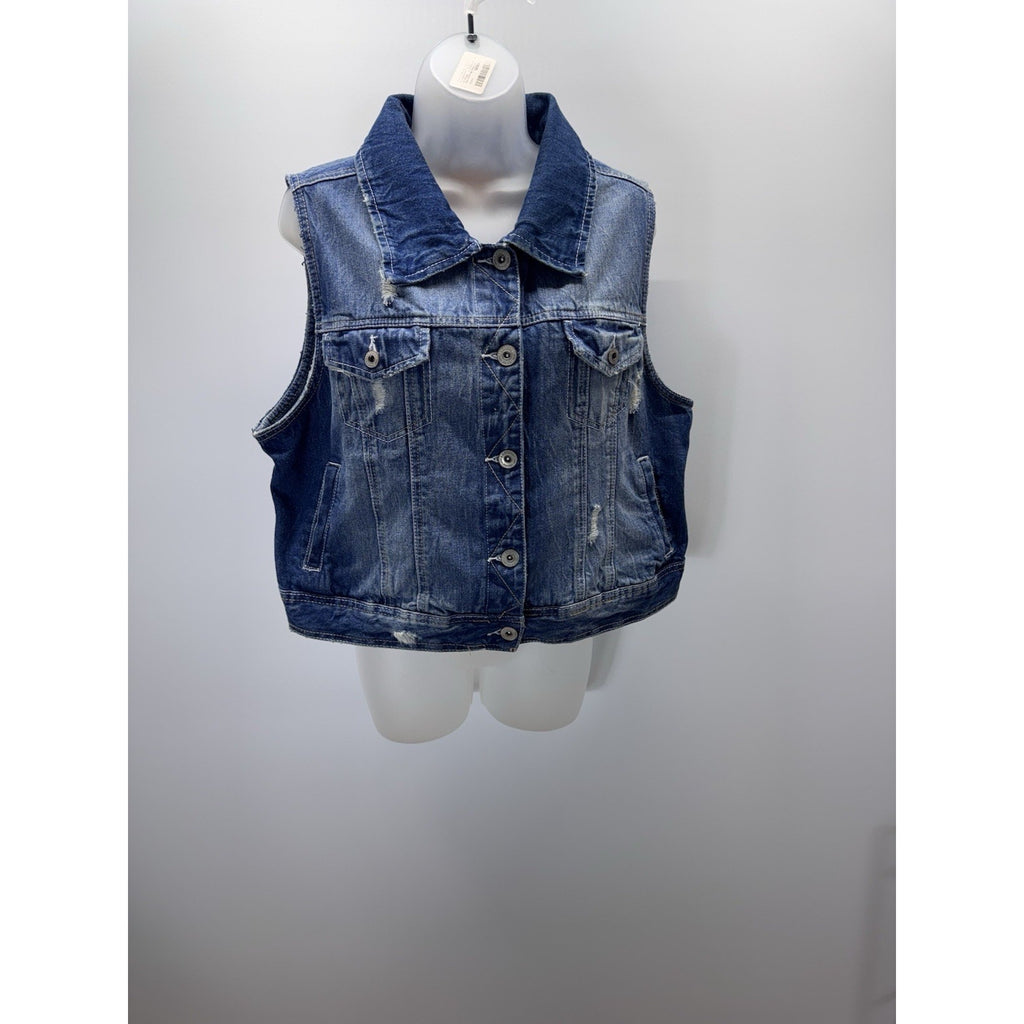 Amethyst Women’s Plus 1X Blue Denim Vest Distressed Button Front