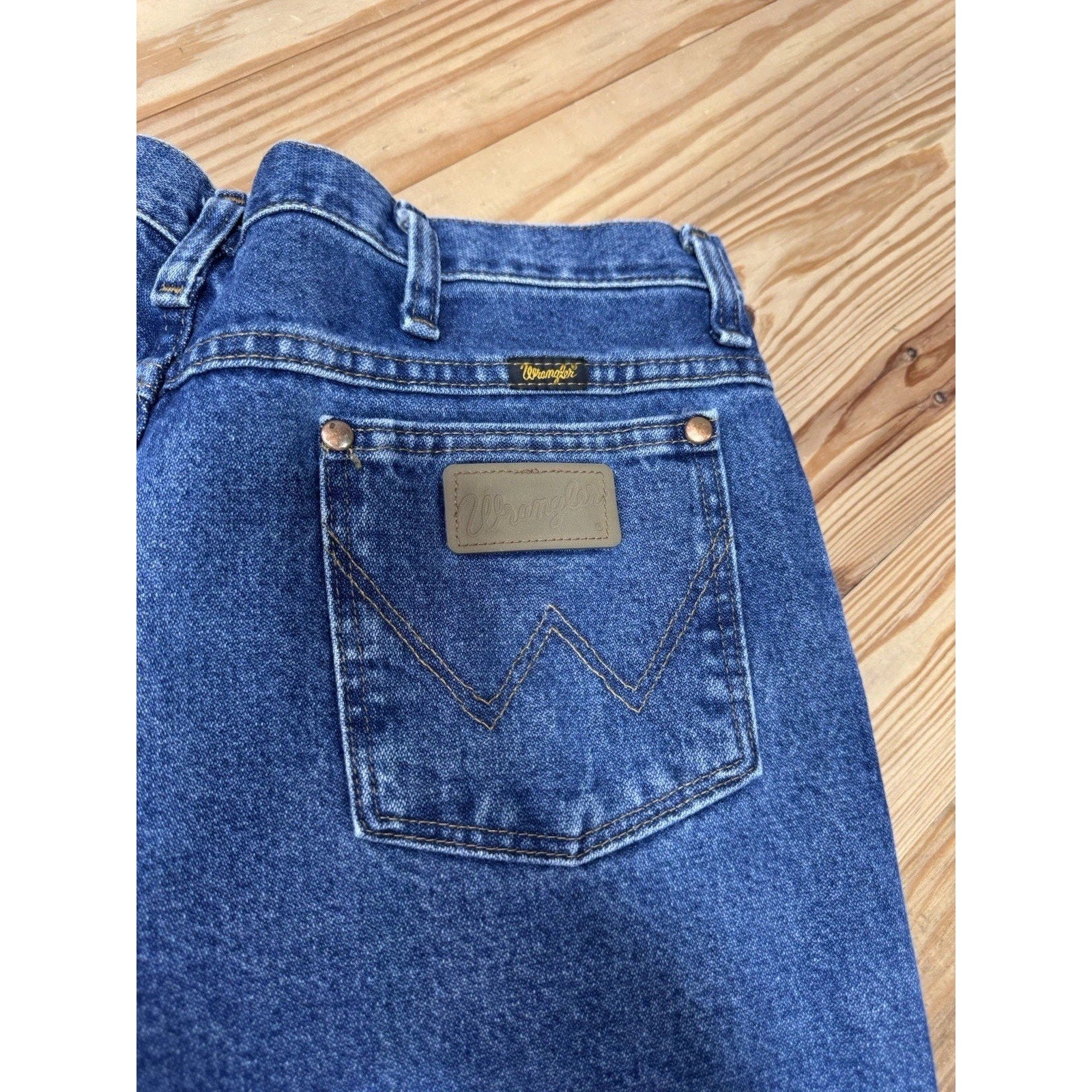 Wrangler Mens Jeans Blue 34 X 32 1/2 Pants 100% Cotton Slim Fit Cowboy Cut Jeans