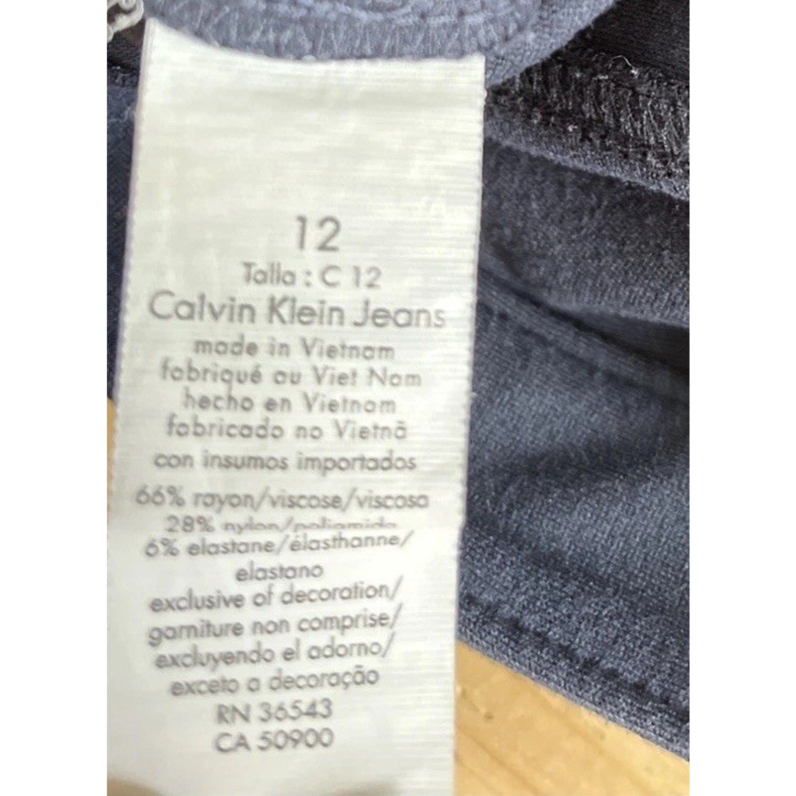 Women’s 12 Pant's Calvin Klein Super Soft Navy Blue Pockets