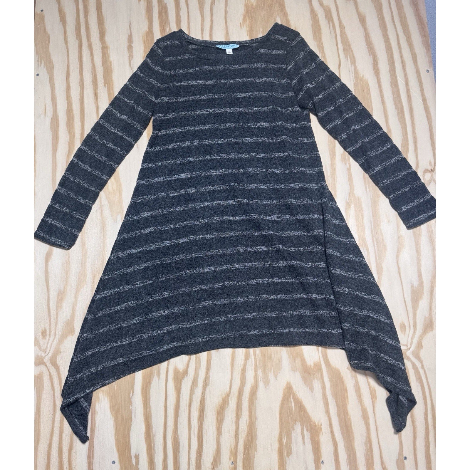 Dina Be Gray Striped Sharkbite Hem Tunic Sweater Dress Women’s Large Long Sleeve